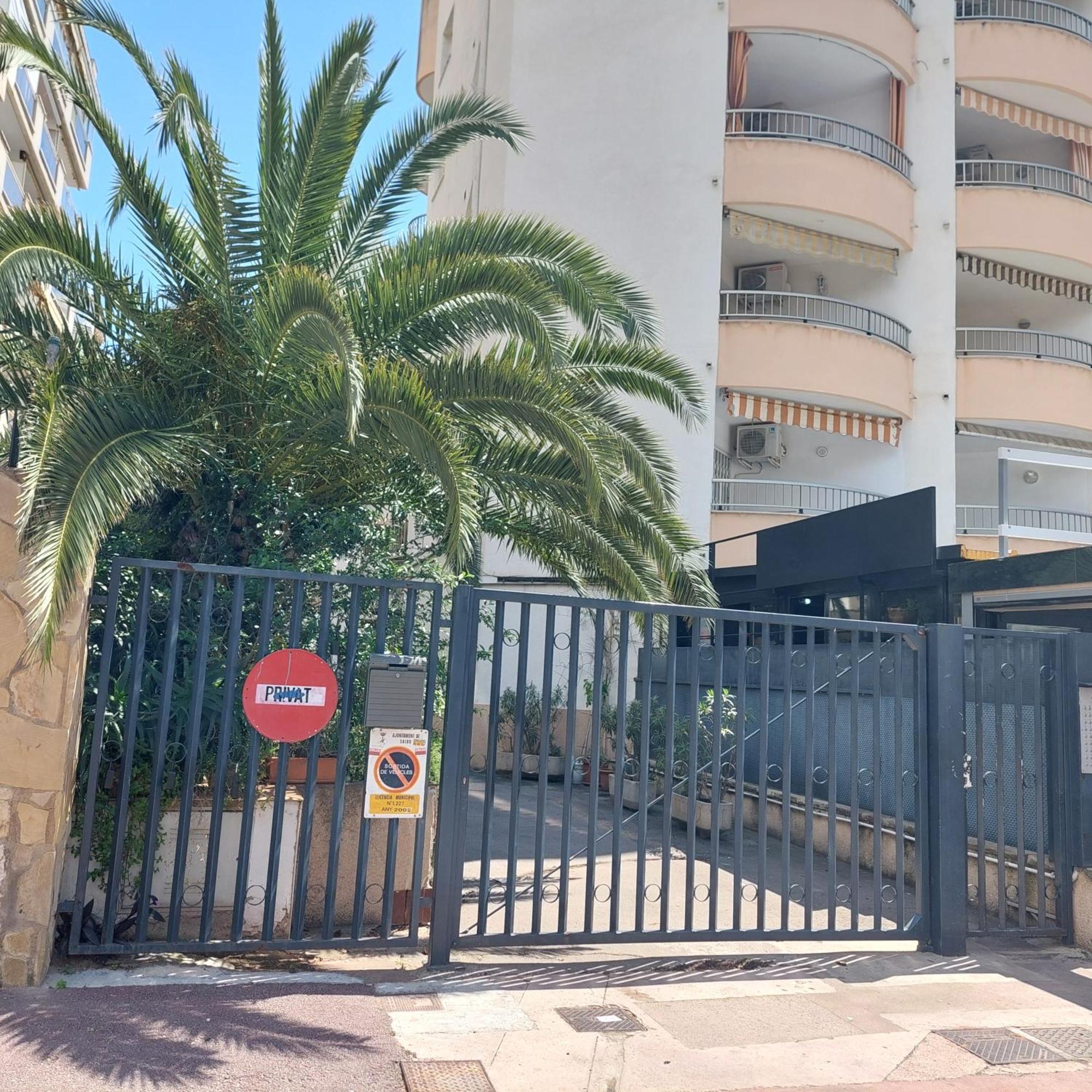 Morning Coffee By The Sea 1 Bedroom Between Capellans And Llevant Beaches Apartment *
