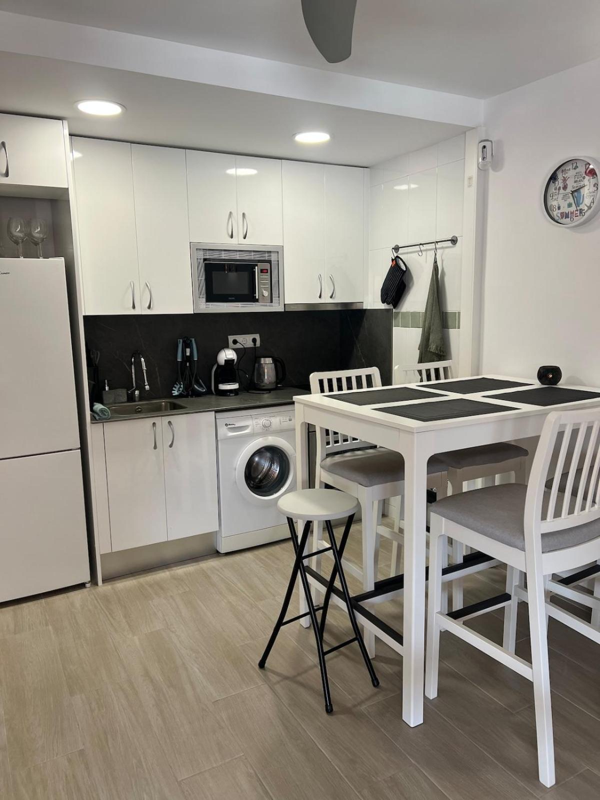 Appartement Morning Coffee By The Sea 1 Bedroom Between Capellans And Llevant Beaches