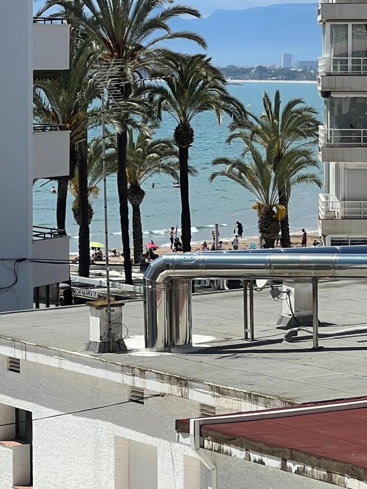 Morning Coffee By The Sea 1 Bedroom Between Capellans And Llevant Beaches Appartement